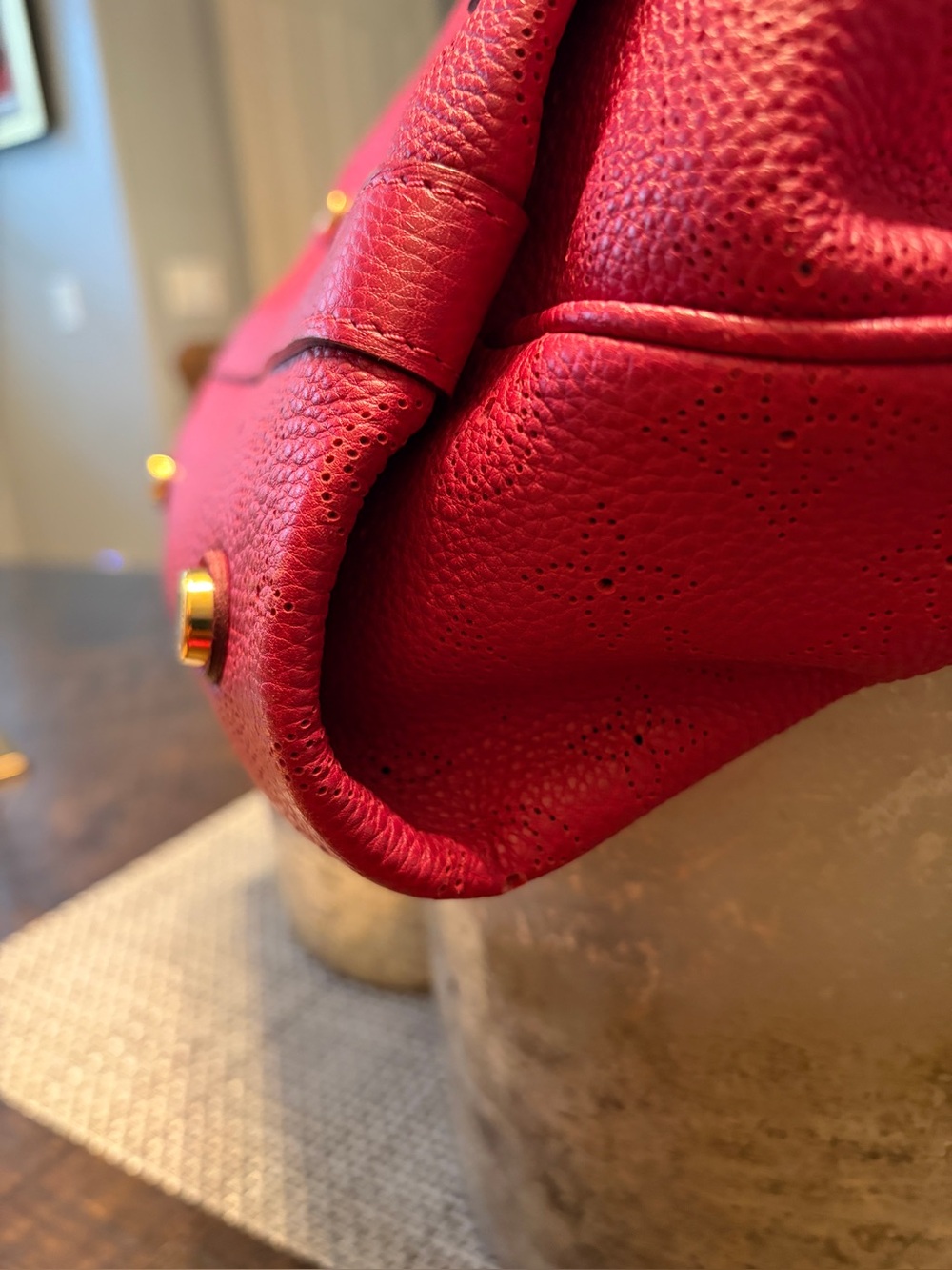 Louis Vuitton Grenat Monogram Mahina Leather Cirrus PM Bag w/ matching wallet - Picture 10 of 17